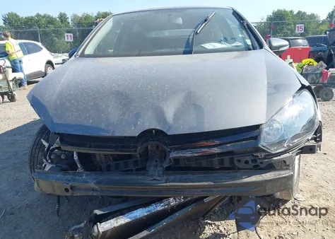 2013 Volkswagen Golf 2.5L 2-Door from USA, damaged, VIN WVWBB7AJ1DW113607